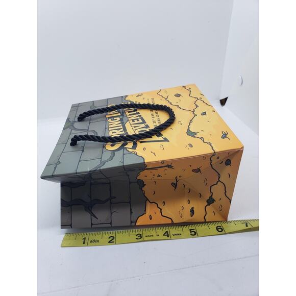 Disney CLUB 33 Indiana Jones 30th Anniversary Spring Into Adventure Gift Bag - Picture 10 of 15